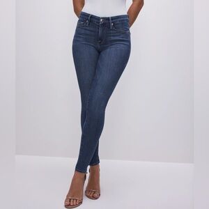PETITE Good American Good Legs Skinny Jeans